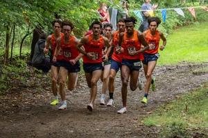 Syracuse men's and women's cross country teams both sealed spots at the NCAA Championships with their performances at the Northeast Regional.